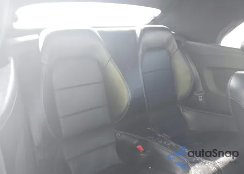 2020 Ford Mustang Ecoboost Premium из США, поврежденный, VIN 1FATP8UHXL5137077